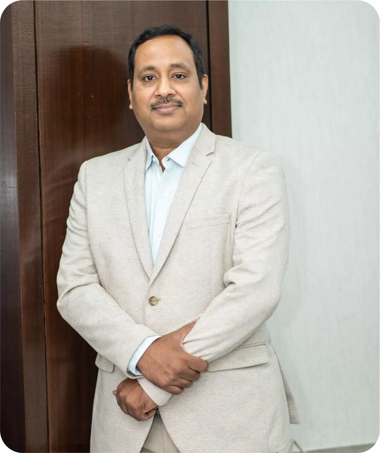 Dr. Chinmay Chandrakar